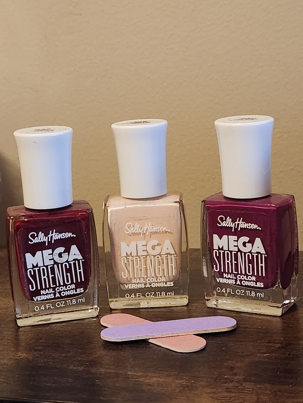 SALLY HANSEN MEGA STRENGTH BUNDLE